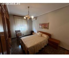 En Venta Piso en Poligono III de 4 habitaciones y dos baños