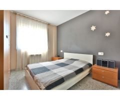 Amplio y luminoso piso de 3 habitaciones dobles en Ca NOriac, Sabadell