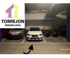 AMPLIA PLAZA DE GARAJE EN AVENIDA ISABELA DE LA BRAGANZA