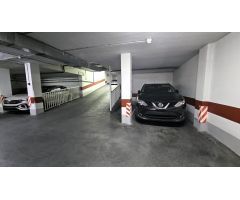 Plaza de Garaje para Coche Pequeño