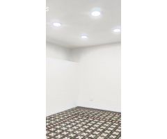 Local Comercial en Calle Peatonal