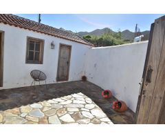 PRECIOSA CASA CANARIA EN BUENAVISTA DEL NORTE