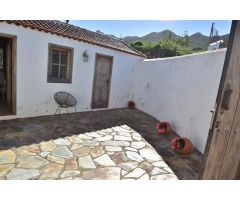PRECIOSA CASA CANARIA EN BUENAVISTA DEL NORTE