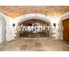 Casa señorial en venta en Torroella de Montgrí