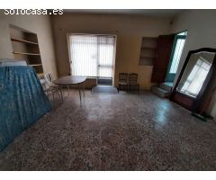 CASA EN VENTA PARA REFORMAR