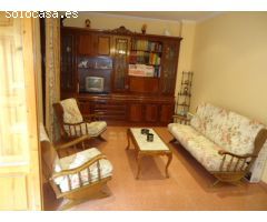 VENDE CASA EN CASCO ANTIGUO