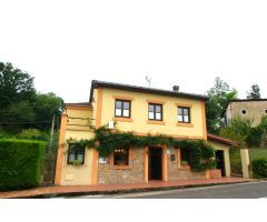 Casa Rústica en Venta en Trubia, Asturias
