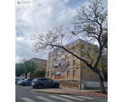 Piso en venta en Avenida Ingeniero Angel Mayo