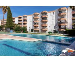 APARTAMENTO DE 4 HABITACIONES A ESCASOS METROS DE LA PLAYA