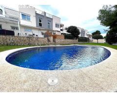 Venta El Albir Chalet adosado 3 dormitorios garaje piscina trastero piscina