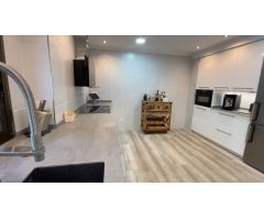 Venta chalet independiente con parcela 7 dormitorios piscina privada alfaz del pi
