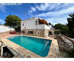 Venta chalet independiente con parcela 2 apartamentos separados piscina garaje y trasteros