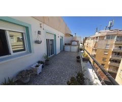 ATICO CENTRICO CON AMPLIA TERRAZA Y GARAJE
