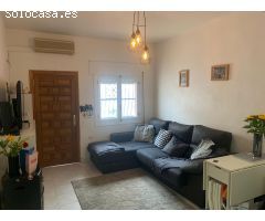 ACOGEDOR ADOSADO CON PISCINA PRIVADA