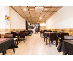 Se vende local comercial (restaurante) con vivienda anexa