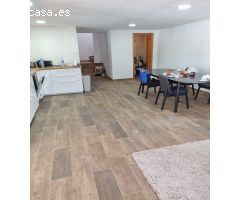 SE VENDE CHALET CON DOS VIVIENDAS