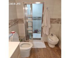 SE VENDE CHALET CON DOS VIVIENDAS