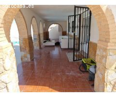 SE VENDE CHALET CON DOS VIVIENDAS