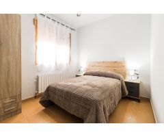 Amplia vivienda de dos plantas