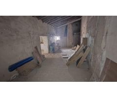 Casa antigua en el casco histórico de Pliego.