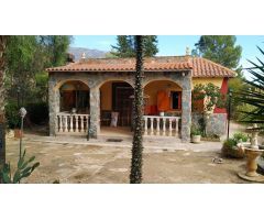 casa de campo ubicada entre los municipios de Ricote y Río Mula