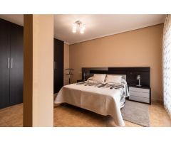 Amplio chalet en Urbanización Los Rodeos (Campos del Río)