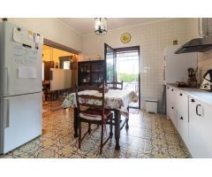 Chalet de estilo mediterráneo, ubicado en una tranquila urbanización a 20 minutos de Murcia centro