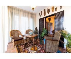 Chalet de estilo mediterráneo, ubicado en una tranquila urbanización a 20 minutos de Murcia centro