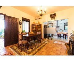 Chalet de estilo mediterráneo, ubicado en una tranquila urbanización a 20 minutos de Murcia centro