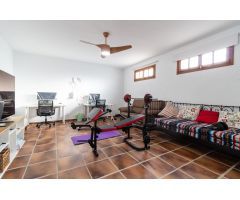Chalet con finca y cortijo, cerca de Mazarrón