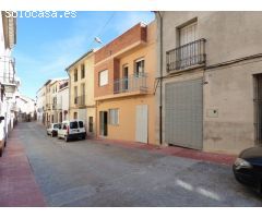 Encantador piso en Adzeneta de Albaida, para entrar a vivir.