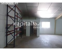 Conjunto de naves en venta en ontinyent.