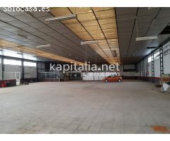Local comercial en venta en Ontinyent.