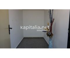Alquiler de entresuelo comercial en Ontinyent (Valencia) zona Sant josep