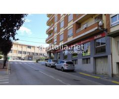 Excelente local comercial a la venta en Bocairent