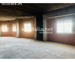 Local comercial en Albaida.