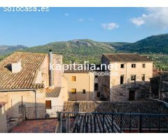 Casa a la venta en Bocairent.