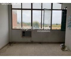 Local comercial a la venta en Ontinyent