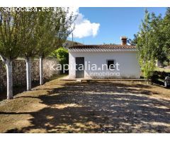 Casa con terreno a la venta en Ontinyent, zona Pou Clar.