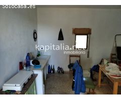 Casa con terreno a la venta en Ontinyent, zona Pou Clar.