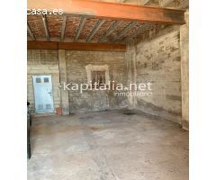 ALMACEN A LA VENTA EN AIELO DE RUGAT