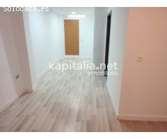 CASA REFORMADA A LA VENTA EN ONTINYENT,  ZONA POBLE NOU.