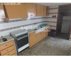CASA A LA VENTA EN AGULLENT.