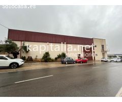Nave industrial a la venta en Agullent