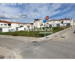 SOLAR A LA VENTA EN MONTAVERNER