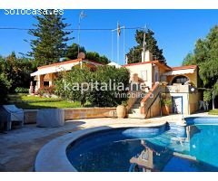 Espectacular chalet a la venta en Cabo Huertas