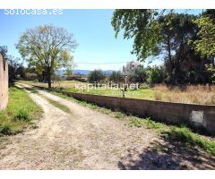 TERRENO URBANO A LA VENTA EN L´ALCUDIA DE CRESPINS.