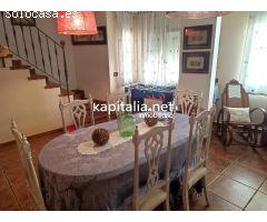 INTERESANTE CASA A LA VENTA UBICADA EN ALBAIDA.