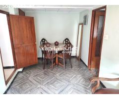 CASA A LA VENTA EN COCENTAINA, UBICADA EN ZONA ANTIGUA DEL PUEBLO.