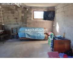 CASA CON TERRENO Y ALMACEN A LA VENTA EN ONTINYENT, UBICADA EN LA ZONA DE MORERA.